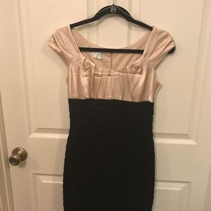 London Times Petites dress